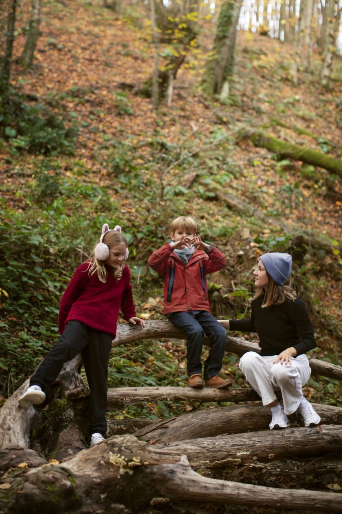 Cómo planificar rutas de montaña con niños por la Sierra de Irta